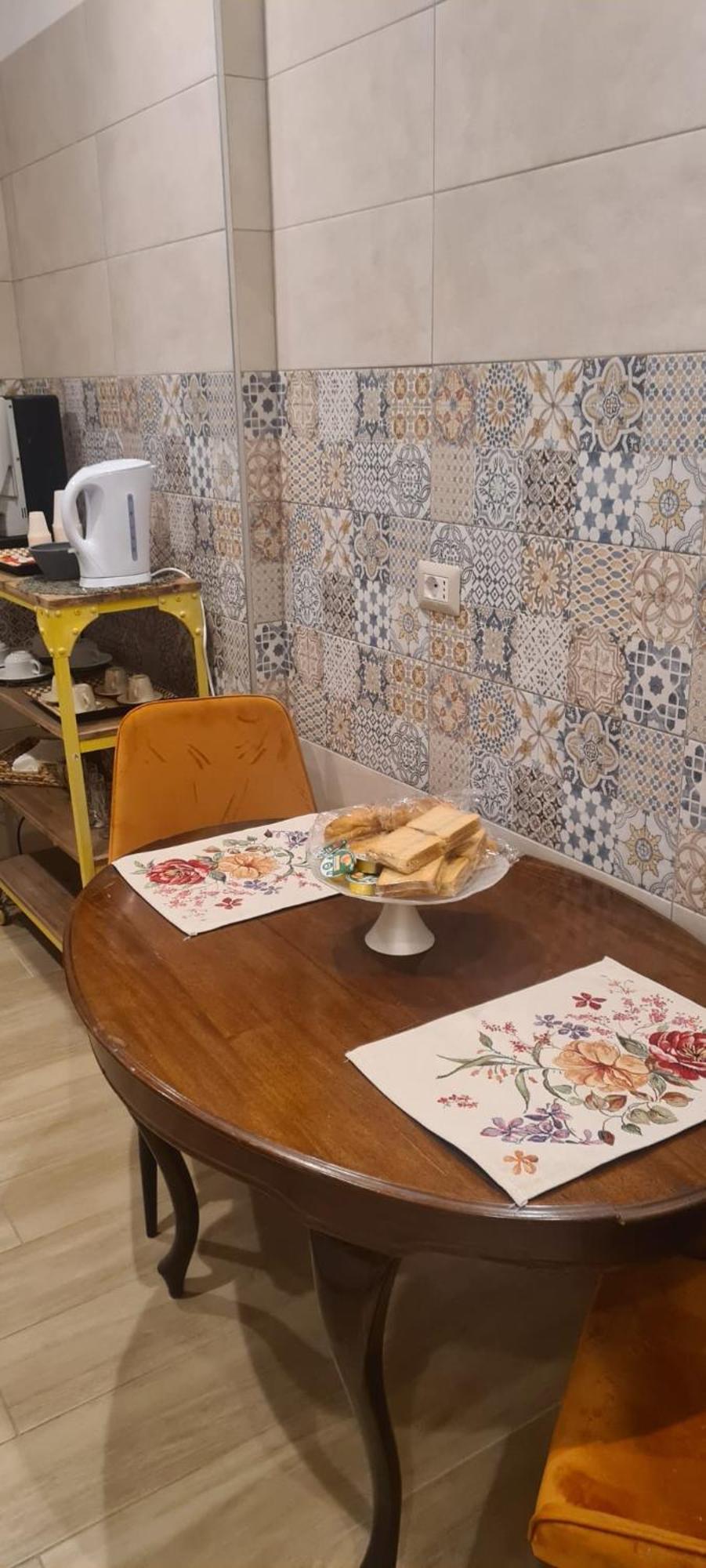 Gallia 60 Guest House Rome Bagian luar foto